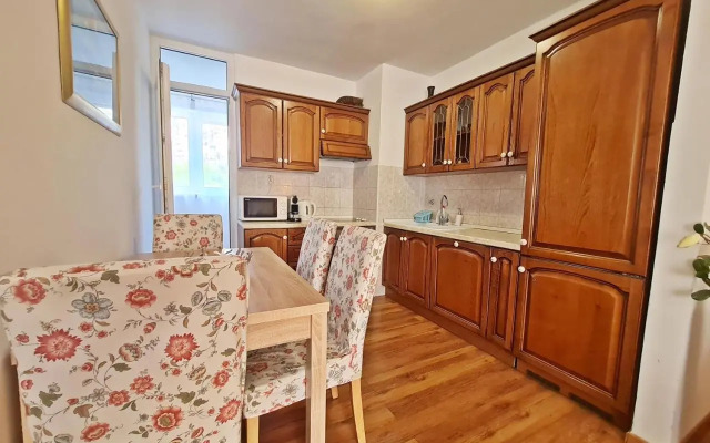Apartment Nina Marie Ii