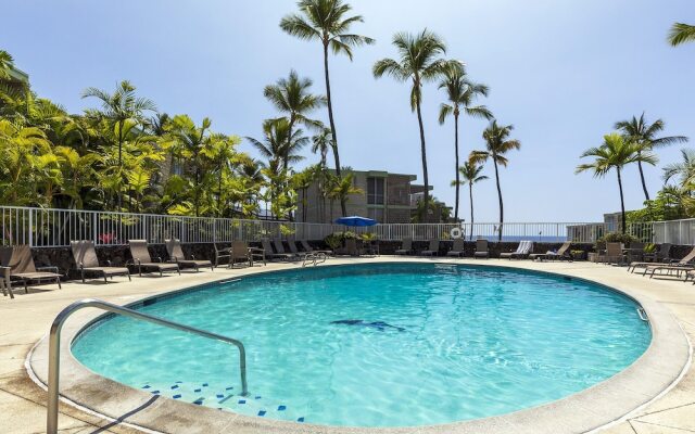 Tiki Ali'i Retreat Breathtaking Island Views