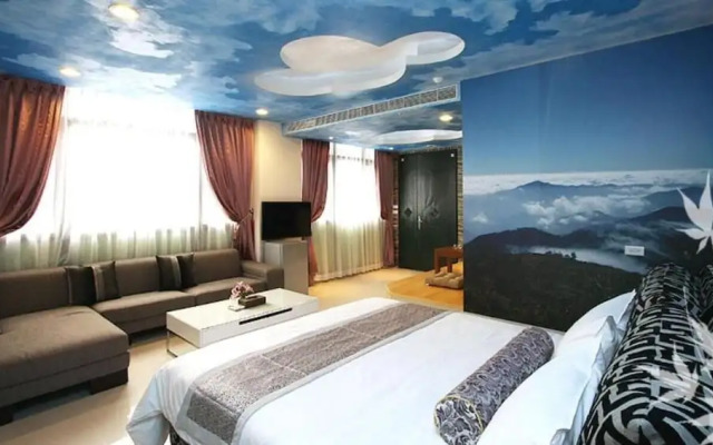 Chuan Shiang Hot Spring Hostel