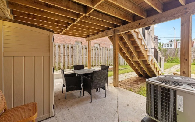 Sweet 2-br Retreat By Capitol Hill