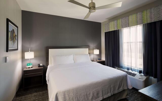 Homewood Suites by Hilton Topeka