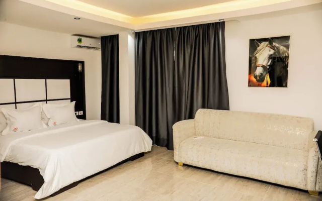 Debolonia Palace Hotel