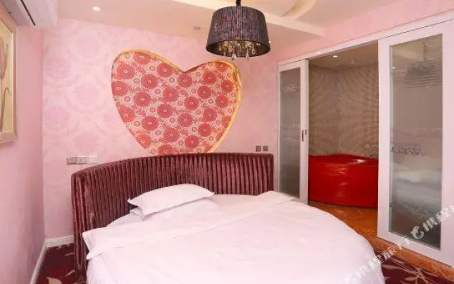 Yinxiang Tingyue Hotel