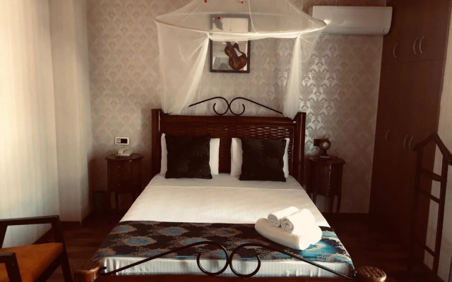 Ata Boutique Hotel