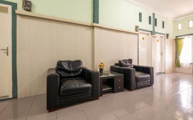 OYO 2676 Cathaleya Homestay Syariah