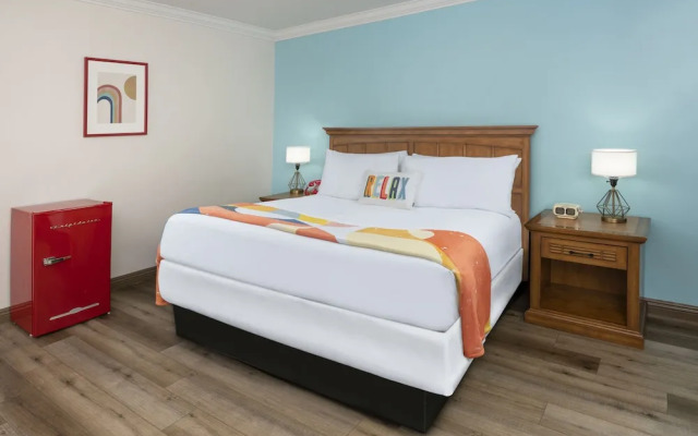 Star Hotel Inn & Suites