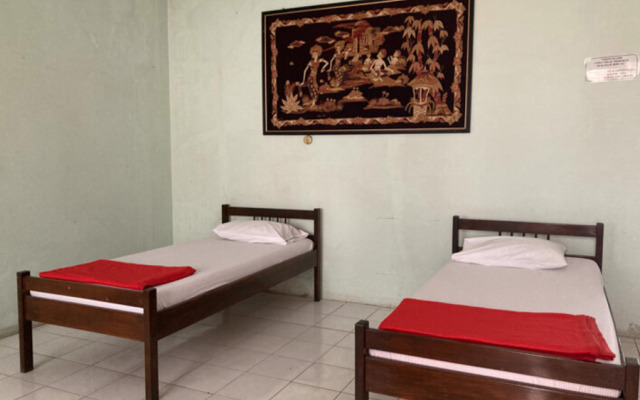 Hotel Garuda near Alun Alun Banjarnegara