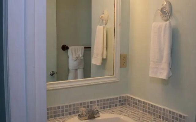 Easy Living Apartments