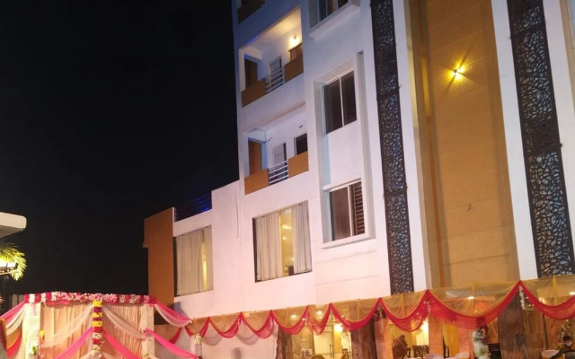 Hotel Abhinav Royal