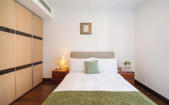 Tyms Premium 3BR 2BA Apt Walk to Metro