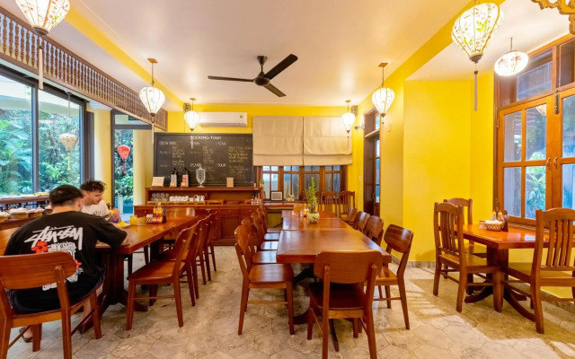 Thanh Van 1 Hotel
