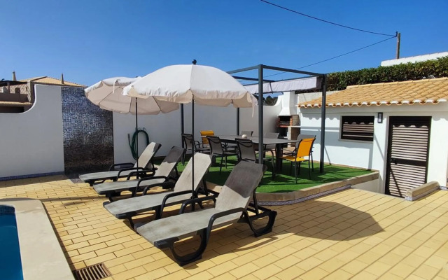 Villa Cristina 17 - Private Pool - 500m from the beach