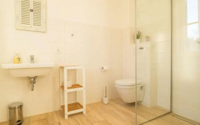 Thatched Roof Holiday Home Dunenblick