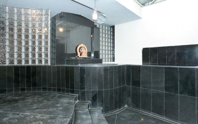 OYO Rooms Jayanagar South End Metro