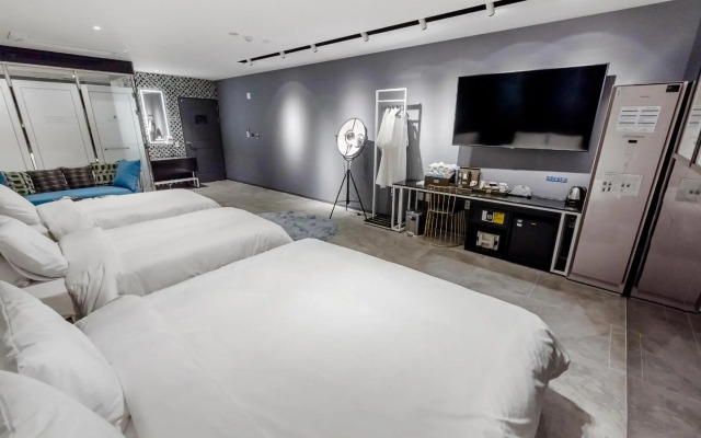 Air Sky Hotel