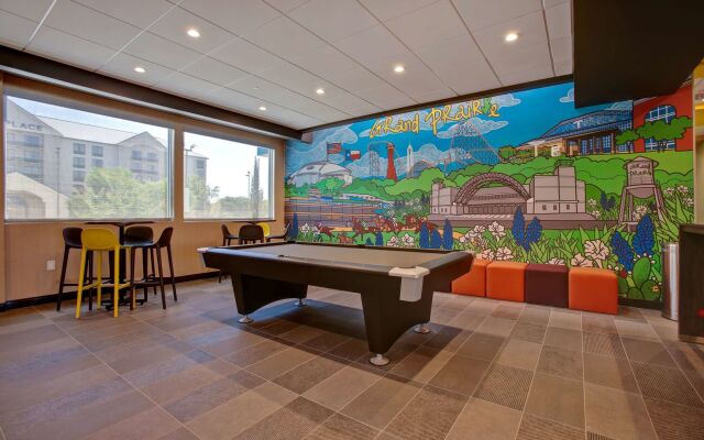 Tru by Hilton Grand Prairie