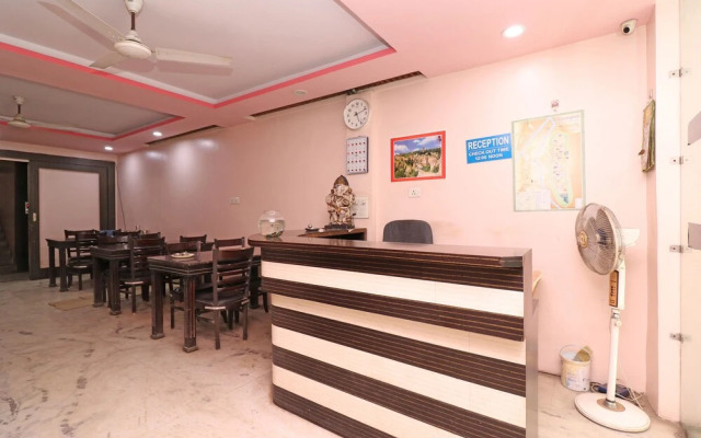 Oyo 22755 Shah Palace