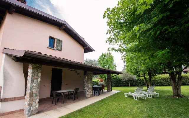 Villa Golf in Polpenazze del Garda