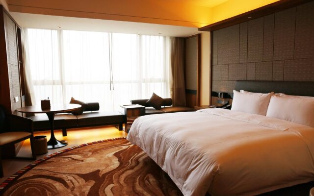 Howard Johnson Hot Spring Resort Anshun