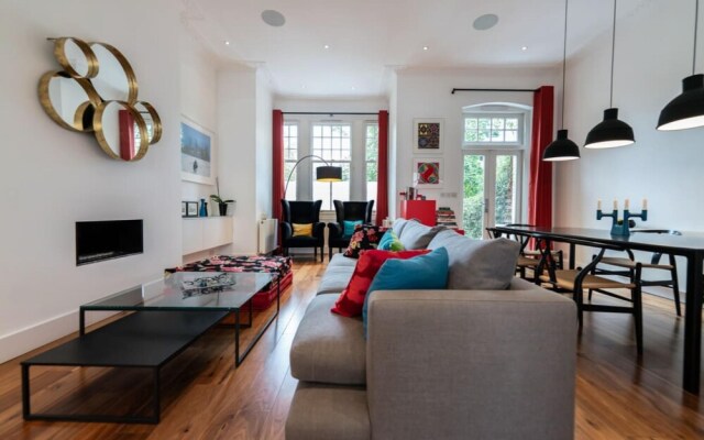 The Clapham Crib - Spacious 4bdr House With Patio