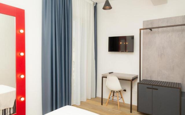 Wave Hotel