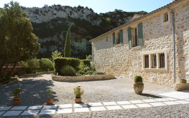 Les Chambres Entre Vigne et Garrigue - Les Collectionneurs