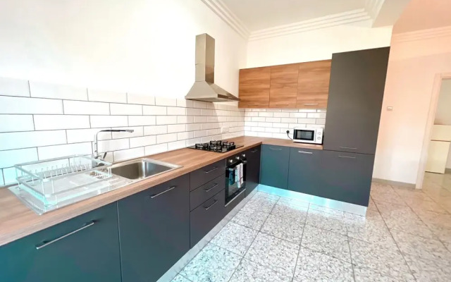 Harbour View Spacious 2BR Apartment
