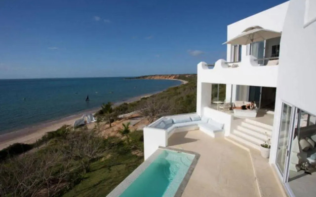 Santorini Mozambique