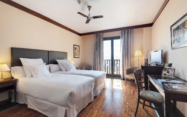 Barcelo Jaca Golf And Spa