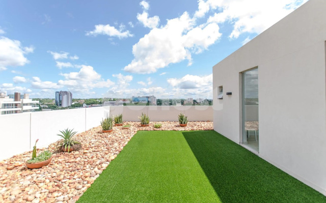 Encantador Apartamento en Villa Morra 1D004