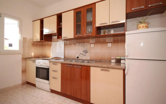 Apartments with a parking space Slatine, Ciovo - 8658