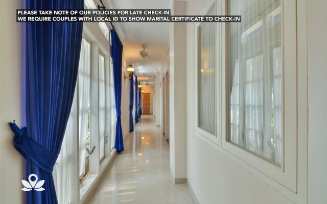 ZEN Rooms Capital Residence
