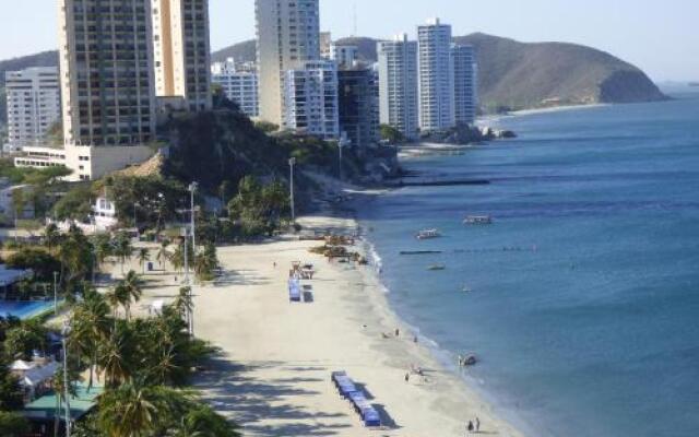 Beachfront : Frente Al Mar: RD03