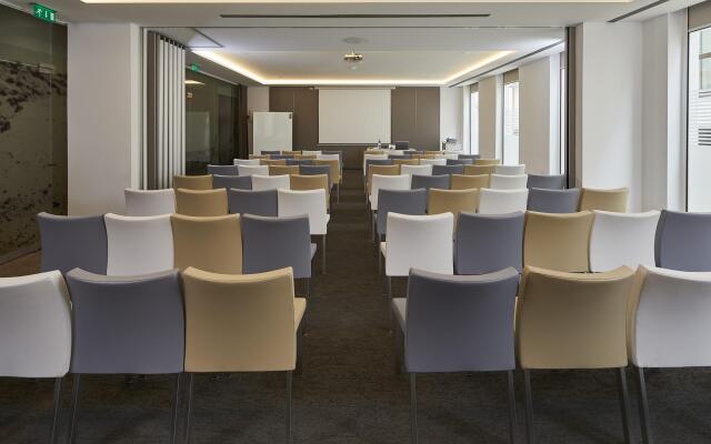 Occidental Faro Hotel