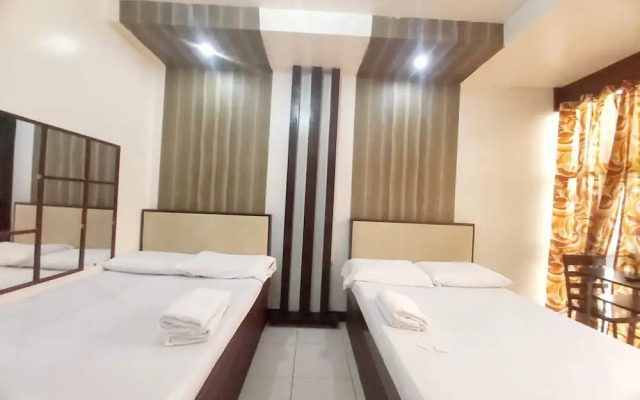 Cosmo Hotel Espana Near Ust