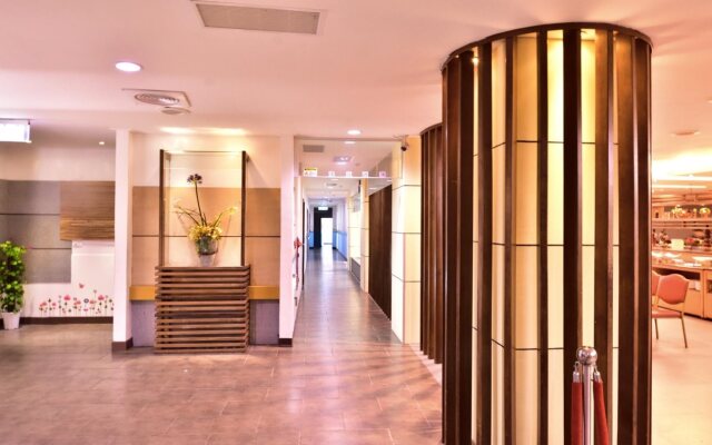 Toong Mao Kao Shang Ching Hotel