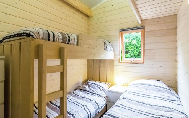 Modern Cabin Near Sea in Oosterend Terschelling