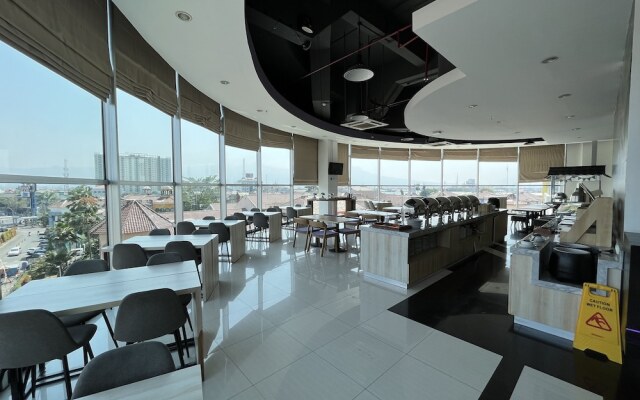 Luminor Hotel Metro Indah-Bandung by WH