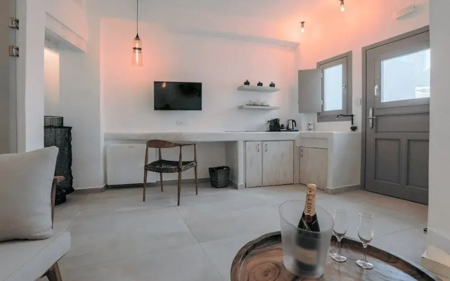 Eternity Suites Santorini