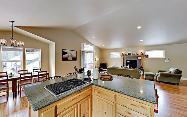 2638 South Lake Tahoe - 3 Br Home