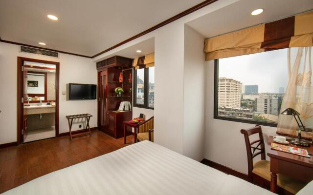 May De Ville Trendy Hotel & Spa