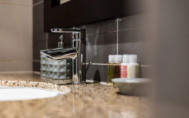 EDEN'S Homes & Villas - Anantara Palm Residences