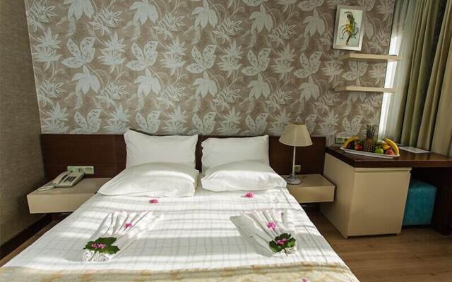 Legend Park Hotel