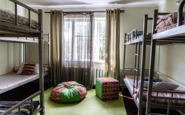 SunHouse Hostel Karakol