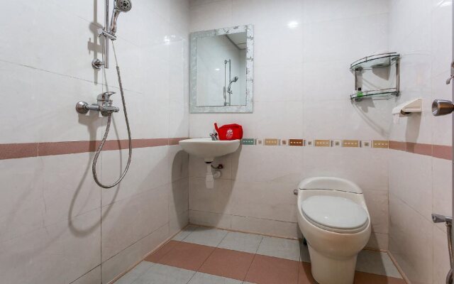 Hotel Chinatown 2 by ZEN Rooms