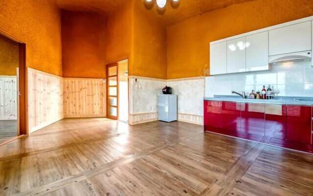 Jangchun Red Clay Pension