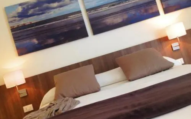 Residenza Roma Marina