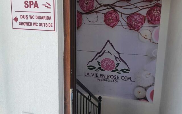 La Vie En Rose Otel by Söğütdağı