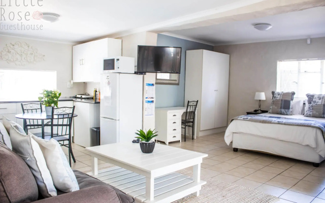 Little Rose Guesthouse & Self-Catering