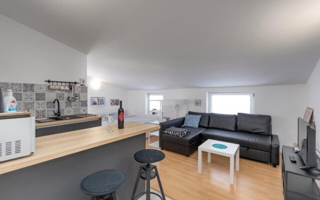 Amazing Apartment in Dramalj With Wifi